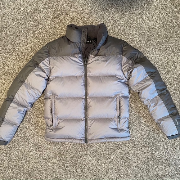 Marmot Other - Marmot 700 Fill Duck Down Grey Puff Coat